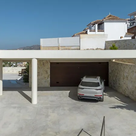 Exclusiv One Villa