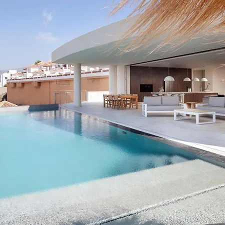 Exclusiv One Villa