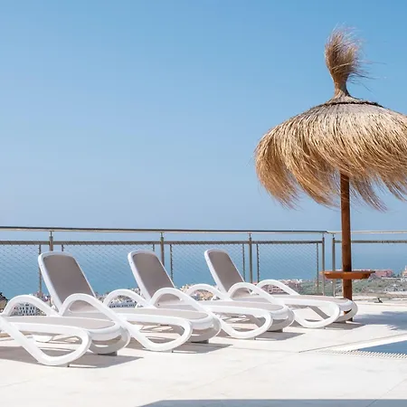 Exclusiv One Villa *